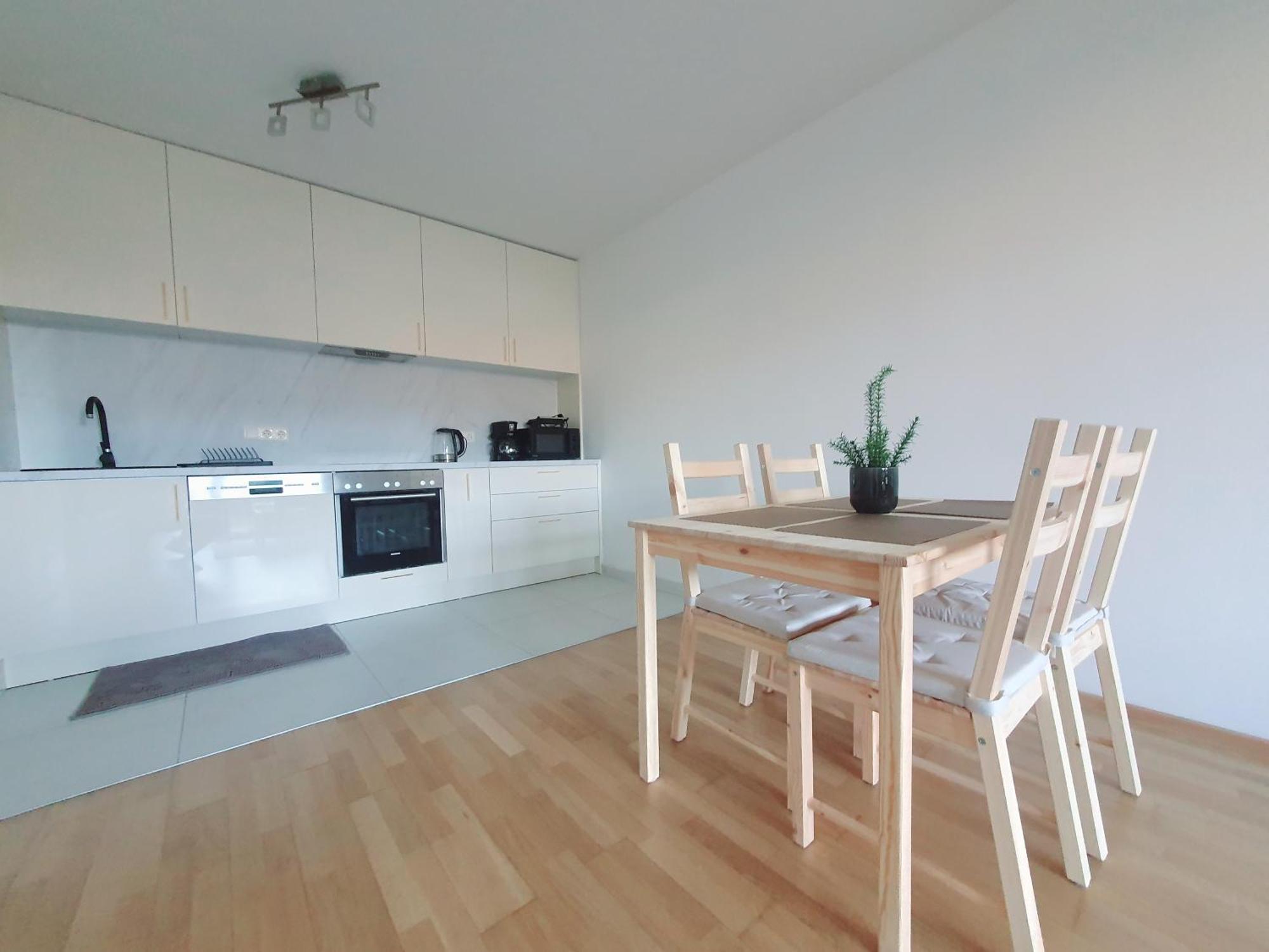 Near Lake One Bedroom Cute * Viena