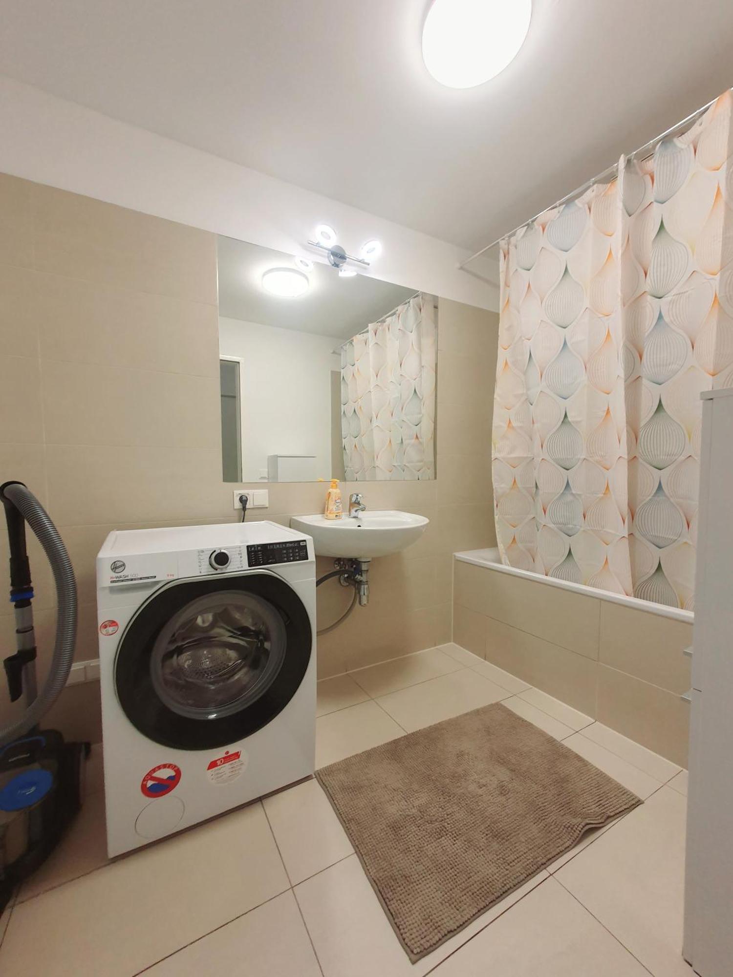 Apartamento Near Lake One Bedroom Cute